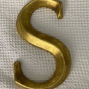 Letter S wall decor